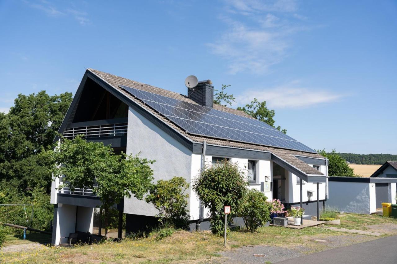 Ferienhaus Schoene Aussicht Ferienwohnung Blau Hemfurth-Edersee Luaran gambar